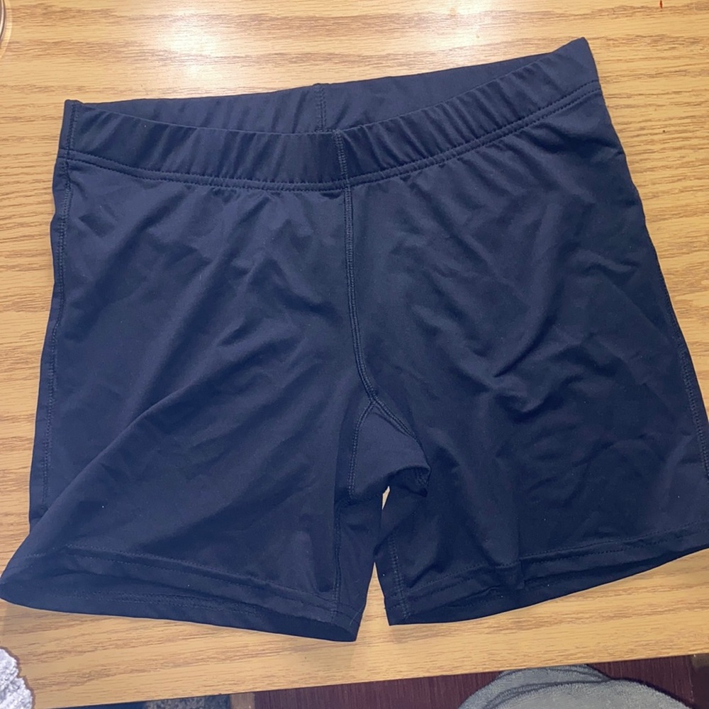 Pack of two volleyball shorts